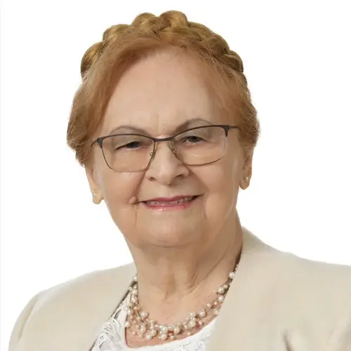 Noszkay_Erzsébet_500x500
